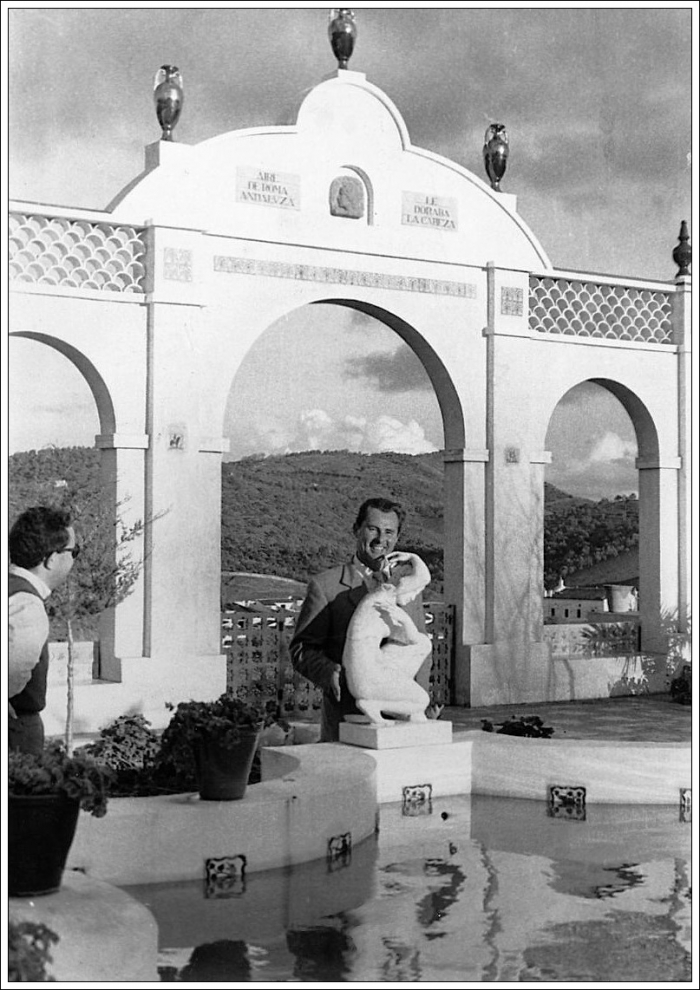 josé luis rodríguez jiménez,hélène cornette,gemme aguilera,jean-louis urraca,juan pons,rendueles,pilar primo de rivera,guglielmo pugi,carlina,majalimar,lora del rio,almas ardiendo,jean chrysostome,jeanne compveut,josé antonio girón,afan,victor de la serna,otto skorzeny,bernhard bleeker,tintin