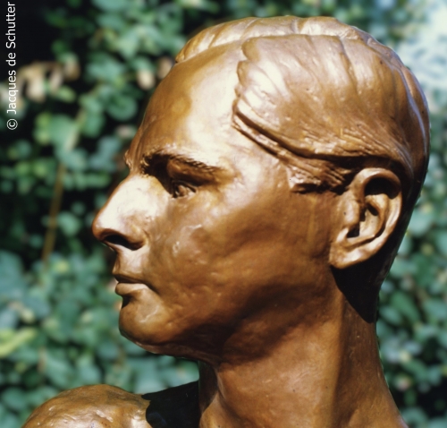 ferruccio vecchi,mussolini,eugène de bremaecker,victor demanet,charles de fraipont,arditi,marinetti,fiume d'annunzio,genève,casa d'italia,marcel-henri jaspar,rinaldini,dal prà,léopold iii,raphaël sindic,camille huysmans,julien lahaut,rené delbrouck,sado,john hagemans,lien tranché,grand-orient,cercle du collectionneur